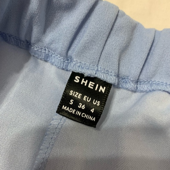 SHEIN Two Piece Set - Picture 3 of 3